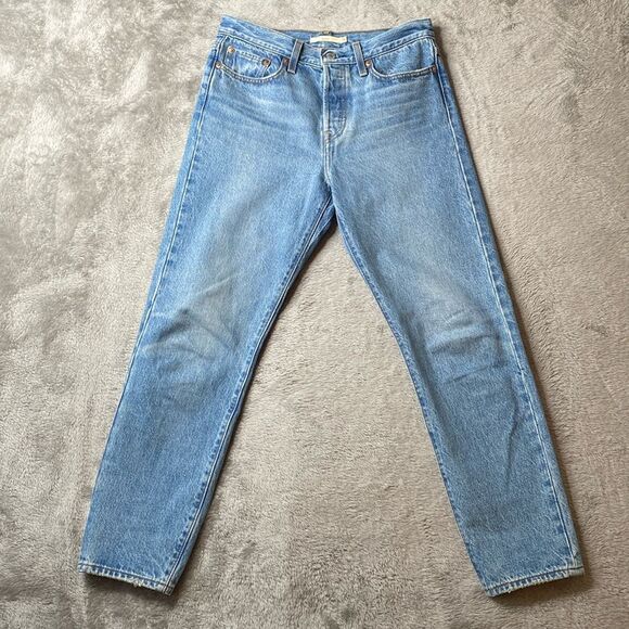 Levi's Premium Wedgie Button Fly Jeans Size 28 - Picture 3 of 13